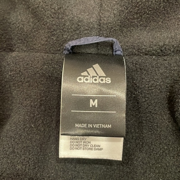 Adidas cover up jacket - Picture 6 of 11